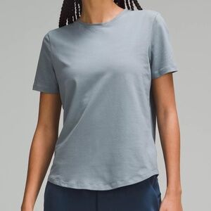 Lululemon / Love Crew / Love Curved-Hem Crewneck T-Shirt / Belgian Blue / Sz 10